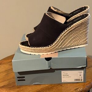 TOMS Black Canvas Wedge Sandals
